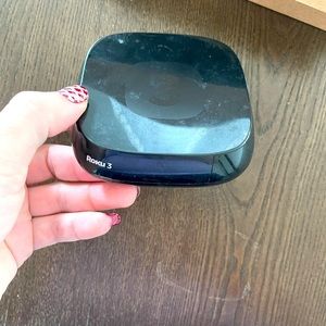 Roku 3 streaming device